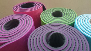 yoga-mats-1620086