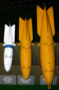airplane-bombs-1532912
